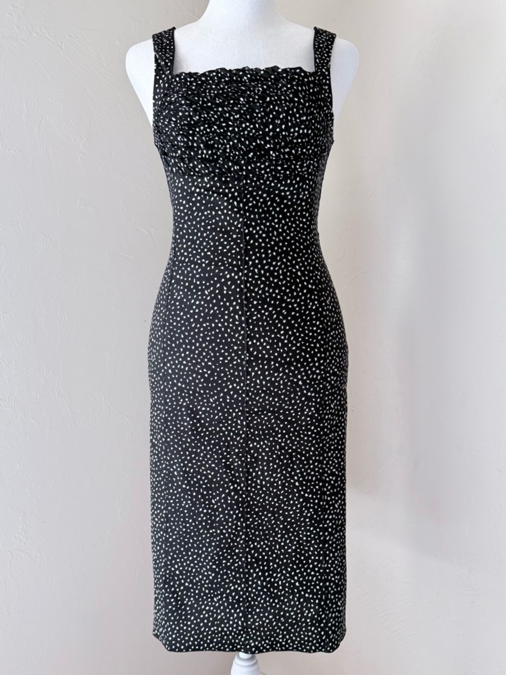 Nina Ricci Ruffle Pencil Stretch Linen Sheath Dress Black White Dot 34 FR 2 US
